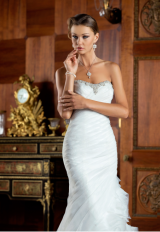 Le Reve Bridal 1050